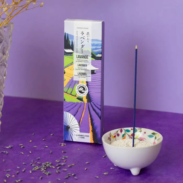 Tradícionális japán füstölőpálcika, kevés füsttel -finom, lágy levendula illat - ellazulás, stresszoldás, nyugalom